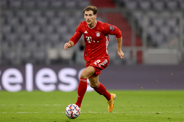 Leon Goretzka of FC Bayern München runs with the ball during the UEFA Champions League Group A stage match against Atletico Madrid at Allianz Arena on October 21, 2020 in Munich