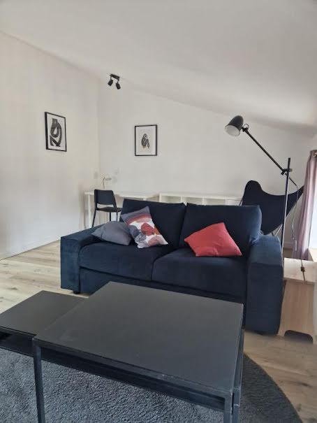 Location meublée appartement 2 pièces 38 m² à Montauban (82000), 595 €