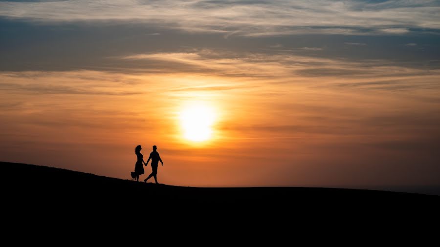 Fotografer pernikahan Amaël Dubiez (amaeldubiez). Foto tanggal 17 Mei 2022