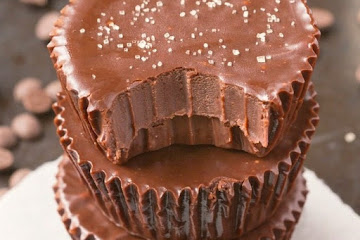 Nutella Fat Bombs (2 Ingredients)