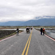 全美行 鐵路月台 池上便當