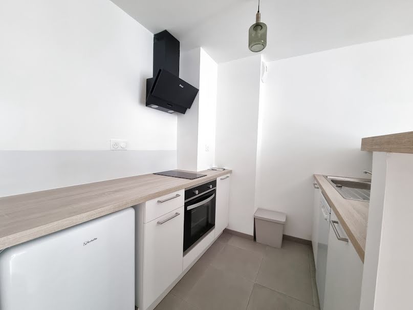 Location meublée appartement 2 pièces 44.17 m² à Nantes (44000), 828 €