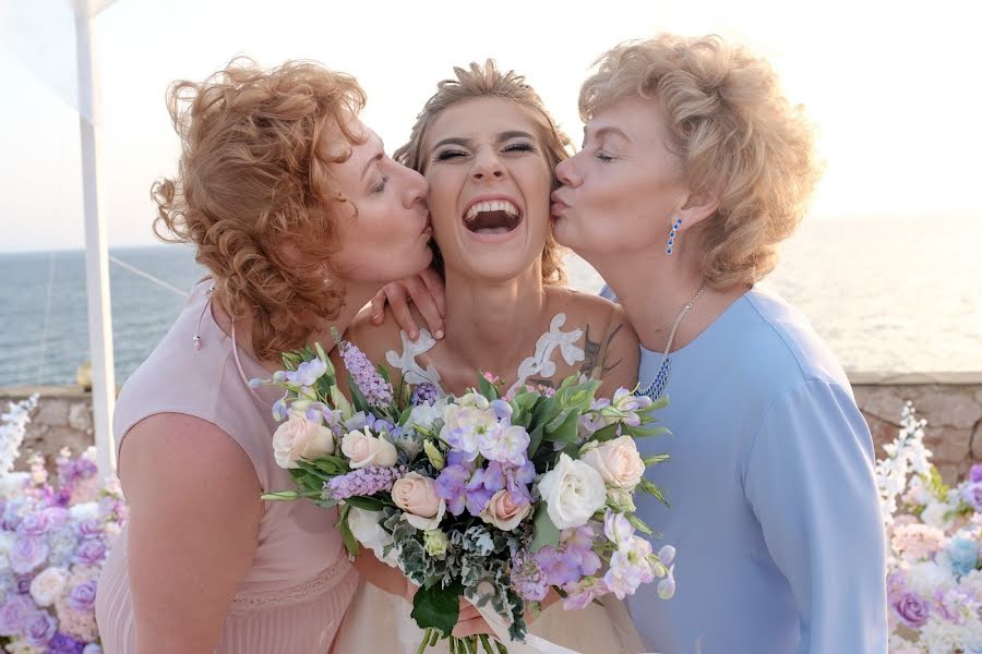 Fotógrafo de casamento Evgeniy Zhukovskiy (zhukovsky). Foto de 16 de fevereiro 2018