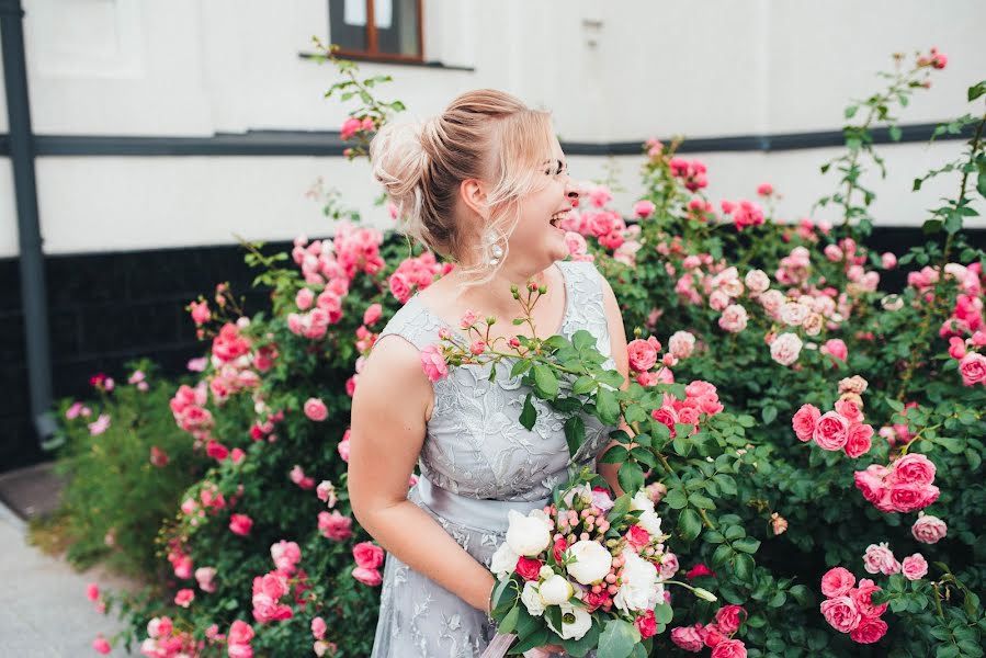 Photographe de mariage Olya Kolos (kolosolya). Photo du 22 août 2018