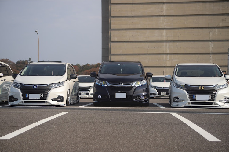 オデッセイのお正月勤務は普段より早く帰れる・と言ってもほぼ定時なんやけど・帰宅してから一定時間経つと強烈な睡魔・体内時計は正常に稼働してることがよくわかる・だからって19:30に寝たくはないのだよに関するカスタム事例の投稿画像1枚目