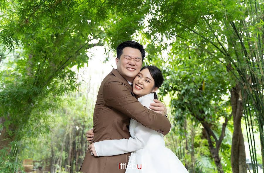 Vestuvių fotografas Yuttapon Leelasribunjong (littlebuff). Nuotrauka 2020 spalio 15