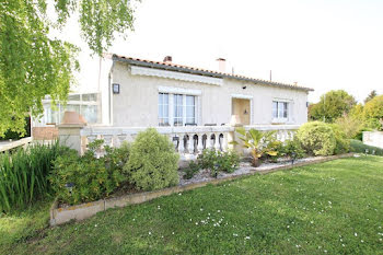 maison à Tonnay-Boutonne (17)