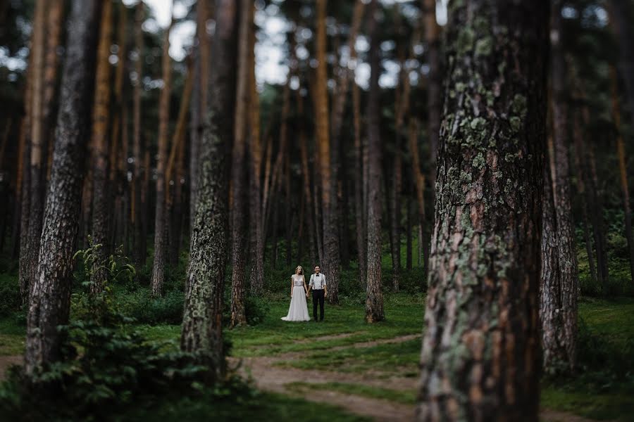 Fotografo di matrimoni Denis Anurev (ideapix). Foto del 13 marzo 2020