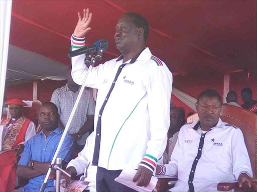 Nasa Presidential candidate Raila Odinga addressing Bondo residents on the way heading to Kapsabet. Photo/LAMECK BARAZA