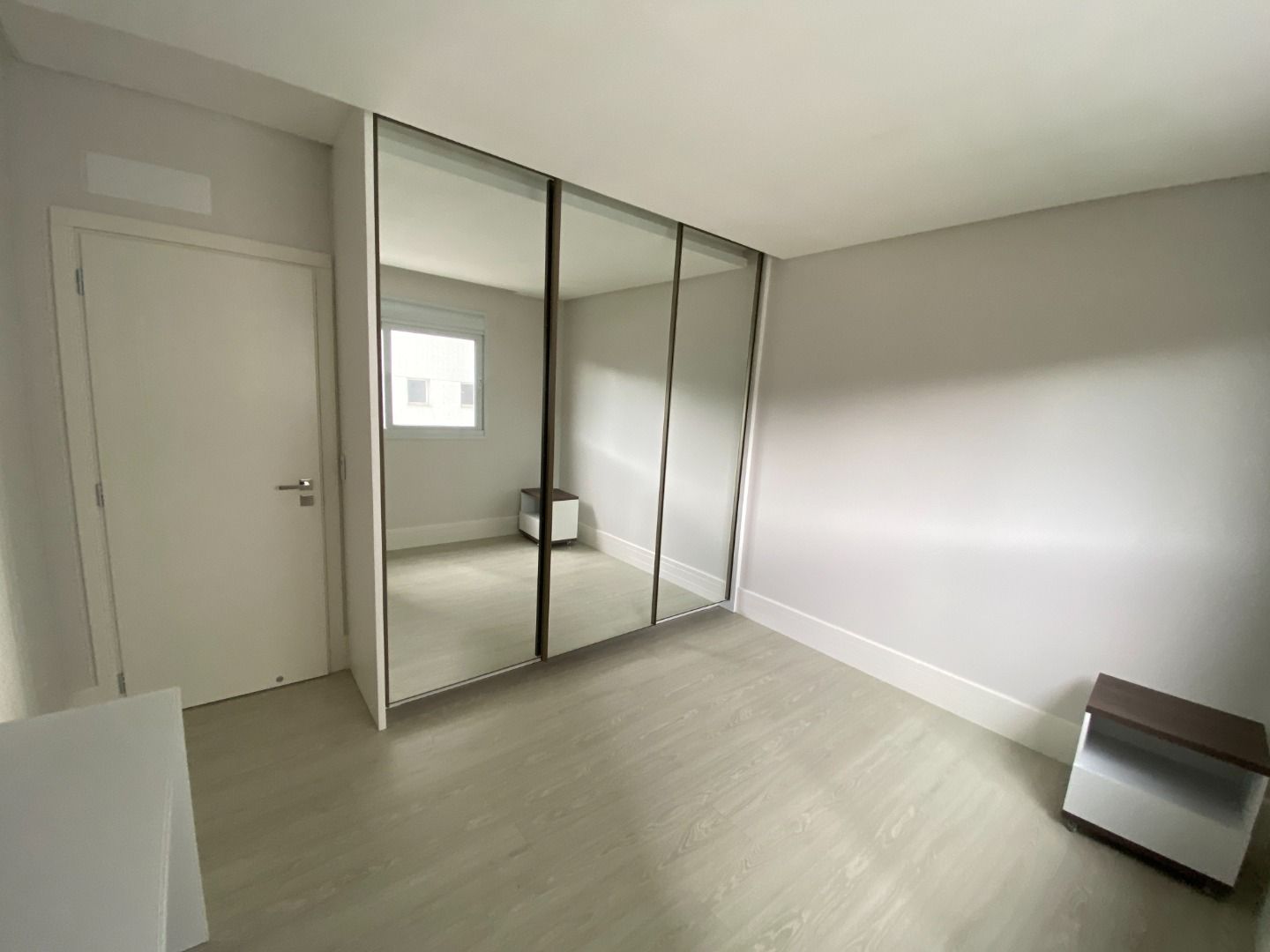 Apartamento no Ed. Ibiza Towers Torre Central