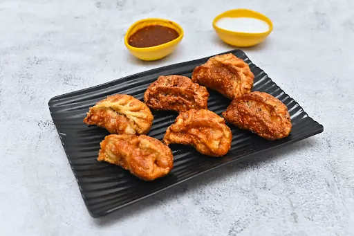 Chicken Fried Momos [6 Pieces]