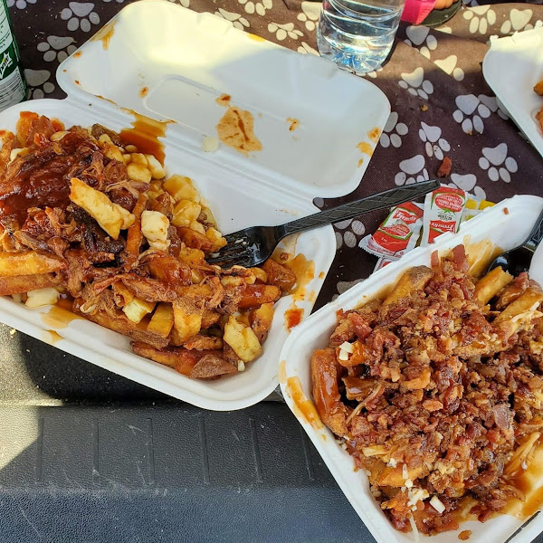 Pulled pork poutine & Maple bacon poutine.