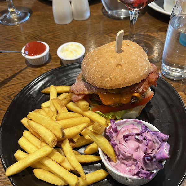 Gluten free 'Peacock Burger'