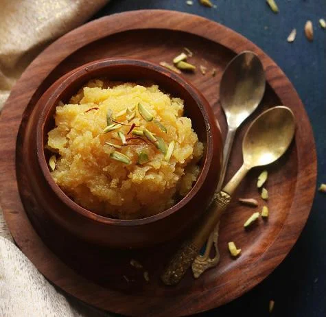 Desi Ghee Moong Dal Halwa