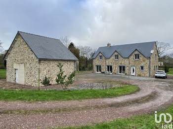 maison à Saint-Aubin-du-Perron (50)