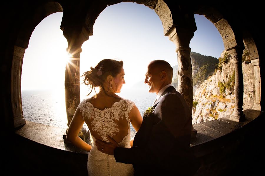 Fotografo di matrimoni Max Pannone (maxpannone). Foto del 10 aprile 2018