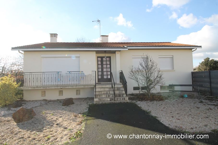Vente maison 5 pièces 100 m² à Chantonnay (85110), 169 600 €