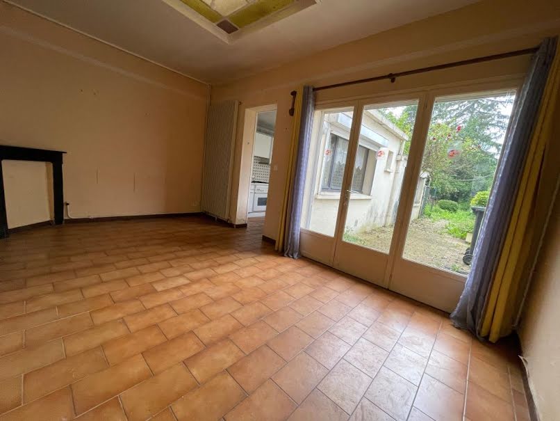 Vente maison 3 pièces 111 m² à Raismes (59590), 117 000 €