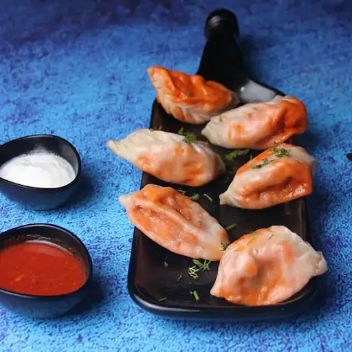 Steamed Paneer Chilly Momos