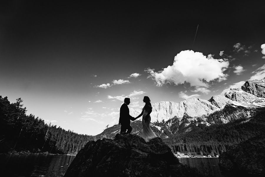 Wedding photographer Evgeniy Zavgorodniy (zavgorodniycom). Photo of 12 March 2020