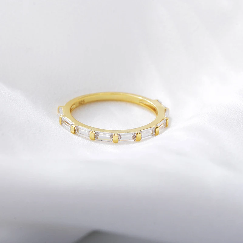 Title 14, Bague Rectangulaire en Argent Sterling et Zirco...