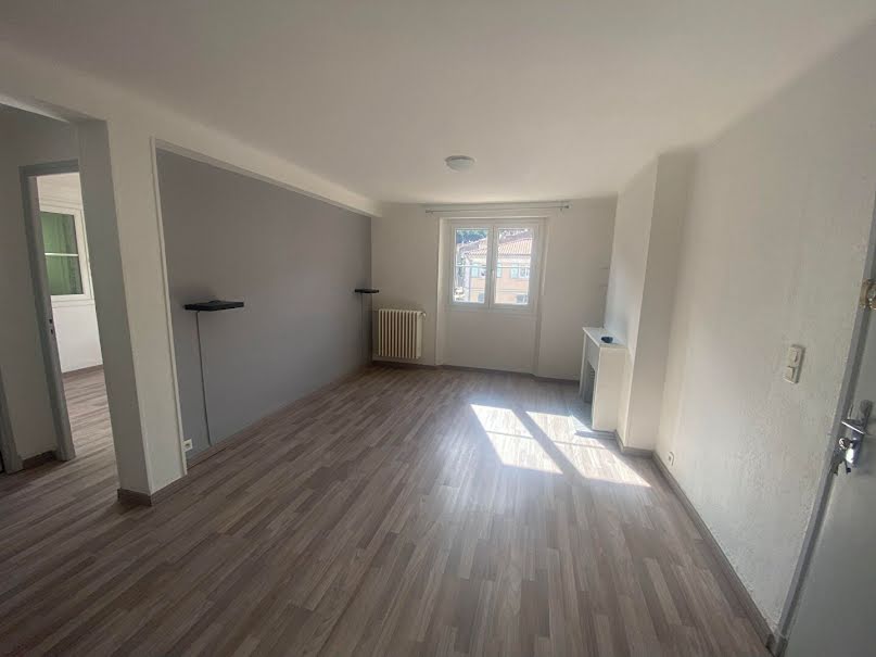 Location  appartement 2 pièces 61.56 m² à Sisteron (04200), 625 €