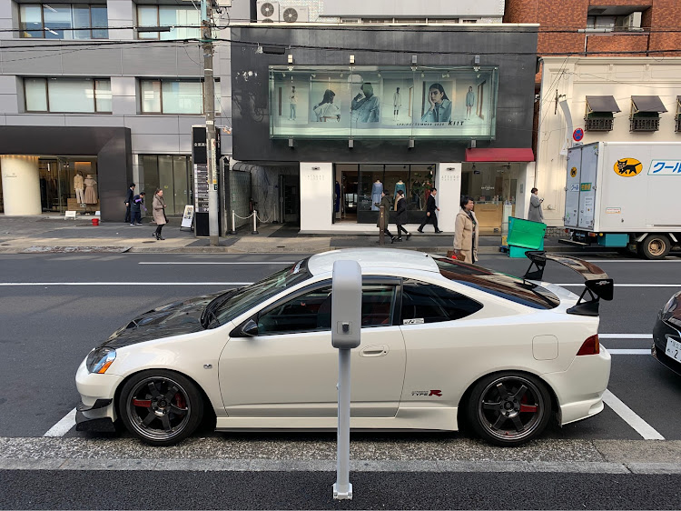 インテグラの年明け初・斜め前・斜め後ろ・貧乏カスタムに関するカスタム事例の投稿画像3枚目