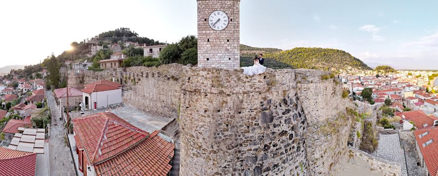 Fotografo di matrimoni Dionisios Bertsos (studiobertsos). Foto del 2 agosto 2022