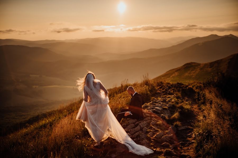 Fotografo di matrimoni Daniel Powęska (danielpoweska). Foto del 31 agosto 2021