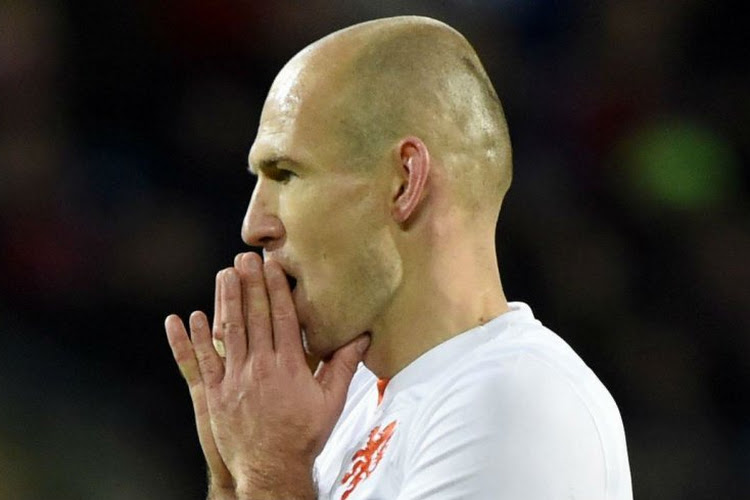 La sélection néerlandaise et connue: Arjen Robben n'affrontera pas la Belgique!