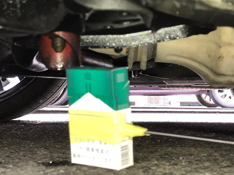 マツダスピードアテンザの今年の夏タイヤは？・レイズ ホムラ 2×9・車高が低そうで低くないちょっと低い車・車高調整・樹脂部分を綺麗にに関するカスタム事例の投稿画像5枚目