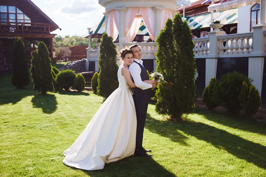 Wedding photographer Ekaterina Zubkova (katezubkova). Photo of 13 June 2017