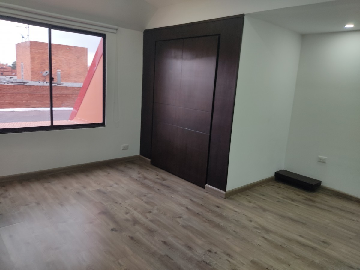 Apartamento En Venta - Chico Navarra, Bogota