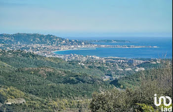 maison à Les adrets-de-l'esterel (83)