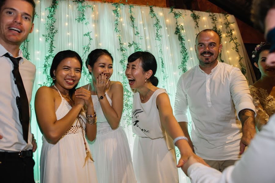 Photographe de mariage Mi Mat Mot (dnryhung). Photo du 22 mars 2018