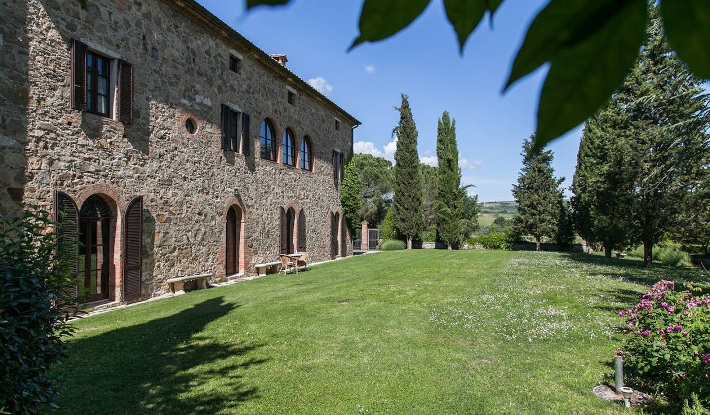 Corps de ferme avec jardin Montalcino