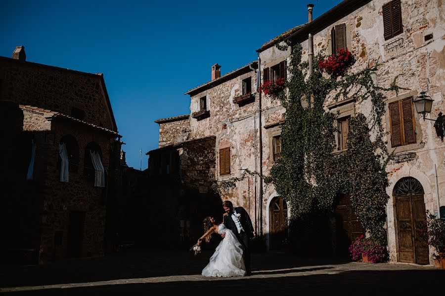 Fotografo di matrimoni Michele Ruffaldi Santori (ruffaldisantori). Foto del 23 giugno 2022