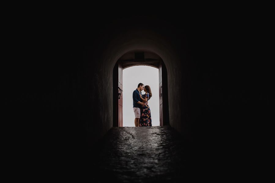 結婚式の写真家Ramiro Caicedo (ramirocaicedo)。2018 8月1日の写真