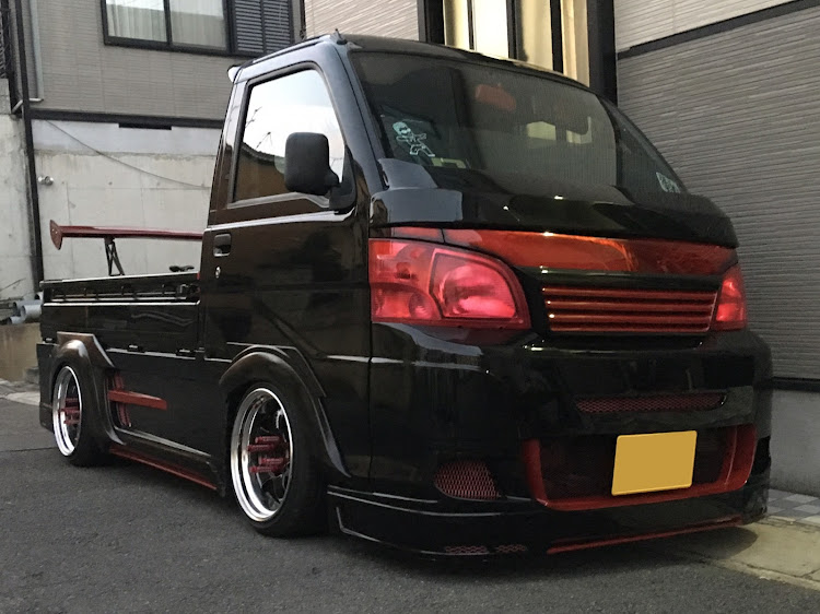 ハイゼットトラックのDIY・Gtウィング取り付け・軽トラ・KINGFAMILYに関するカスタム事例の投稿画像1枚目