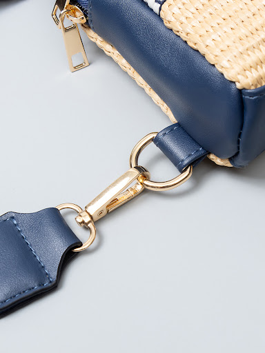 Title 2, Hand-woven straw crossbody bag for women, perfe...
