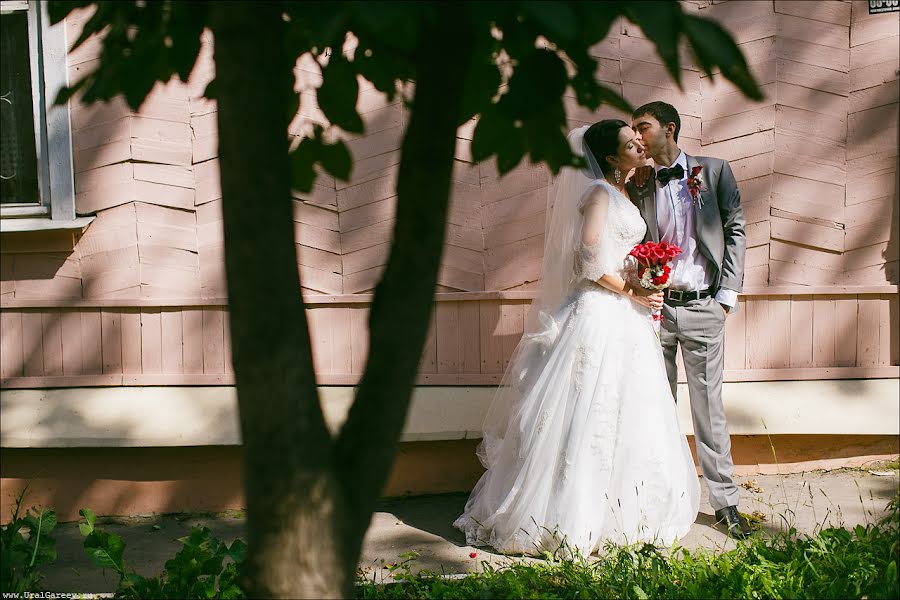 Wedding photographer Ural Gareev (uralich). Photo of 19 April 2014