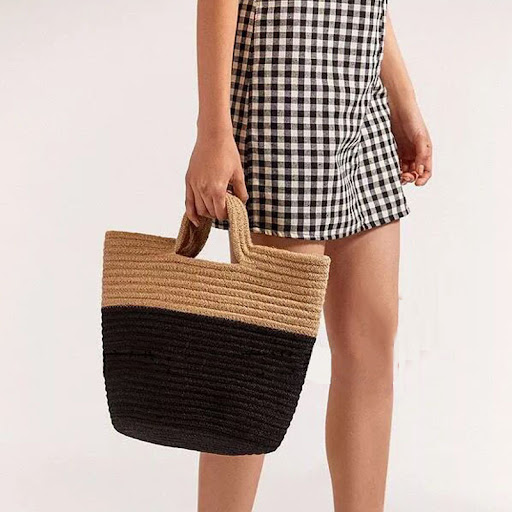 Title 2, European and American fashion color matching st...