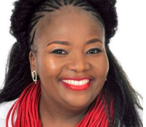 Singer Winnie Khumalo wants her fans to know that she is alive and well.