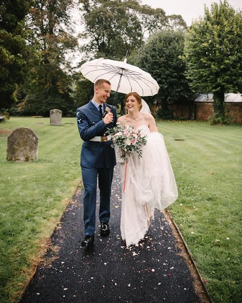 Wedding photographer Kate Lowe (katelowephoto). Photo of 2 July 2019