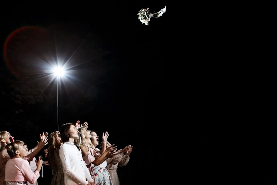 Fotografer pernikahan Anton Kolesnikov (toni). Foto tanggal 1 Maret 2019