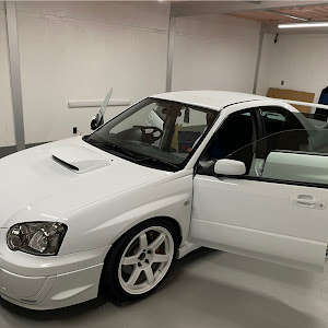 インプレッサ WRX STI GDB