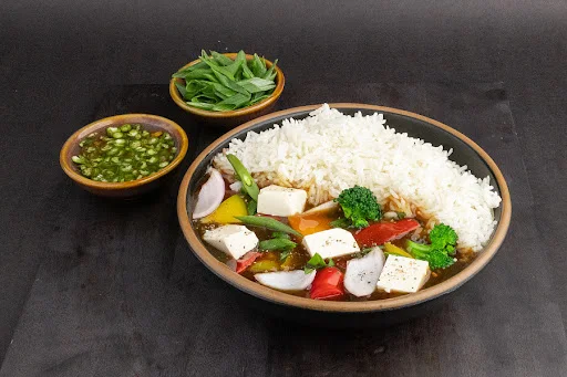 Black Pepper Tofu Bowl