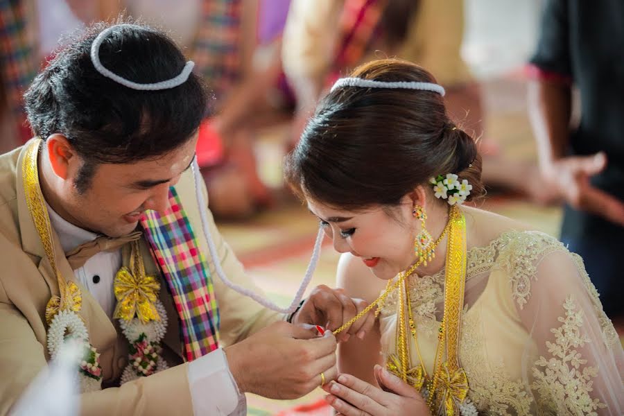 शादी का फोटोग्राफर Kasiti Thaiwangkhamsirichinuaon (thaiwangkam)। सितम्बर 8 2020 का फोटो