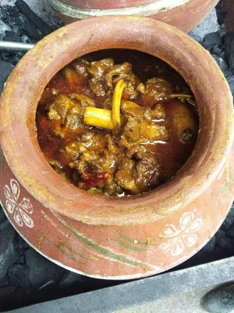 Mutton Handi Desi Ghee Wala