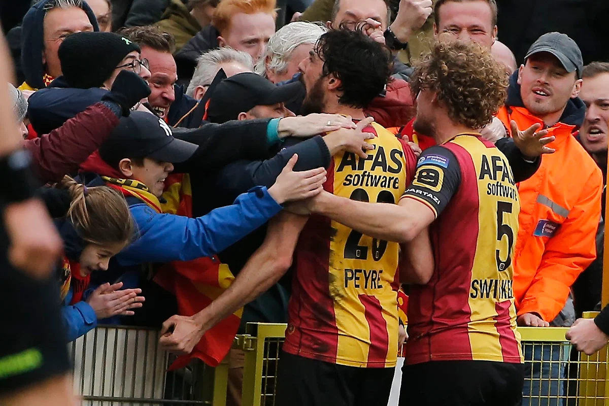 Thibault Peyre honoré par ses supporters : "Cela fait plaisir, j'aime ce club"